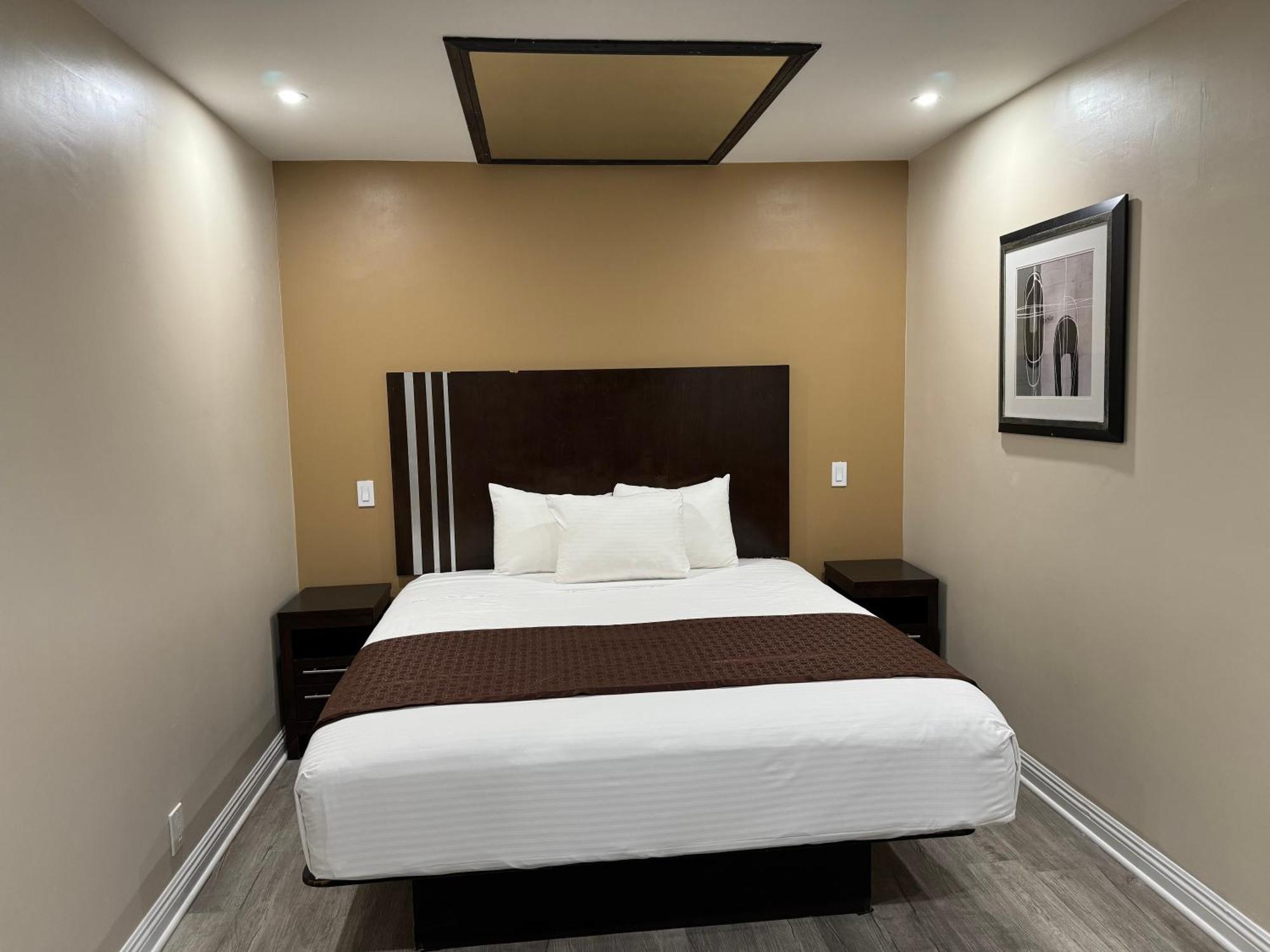 Avenue Motel 가디나 외부 사진
